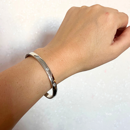 Бугуйвч St Steel | Ган төмөр